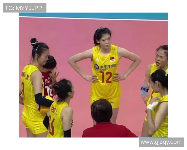 体育实时数据聚焦上海排球队的力量与团结精神探讨排球运动的发展与未来 体育实时数据聚焦上海排球队的力量与团结精神探讨排球运动的发展与未来